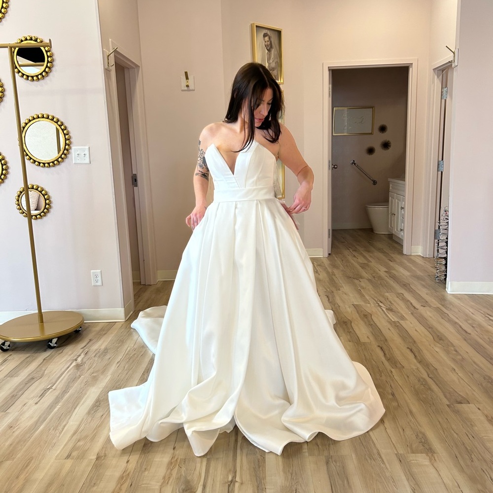 Wedding Dress- Wona Gown Size 10